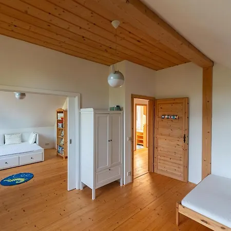 Moderni Sumavska Roubenka S Vyhledem Na Boubin * Vimperk