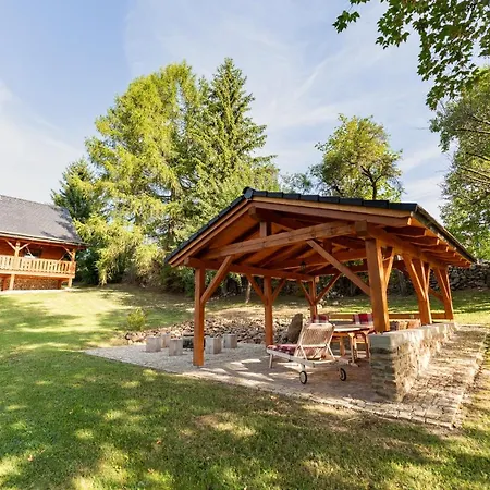 Chalet Moderni Sumavska Roubenka S Vyhledem Na Boubin