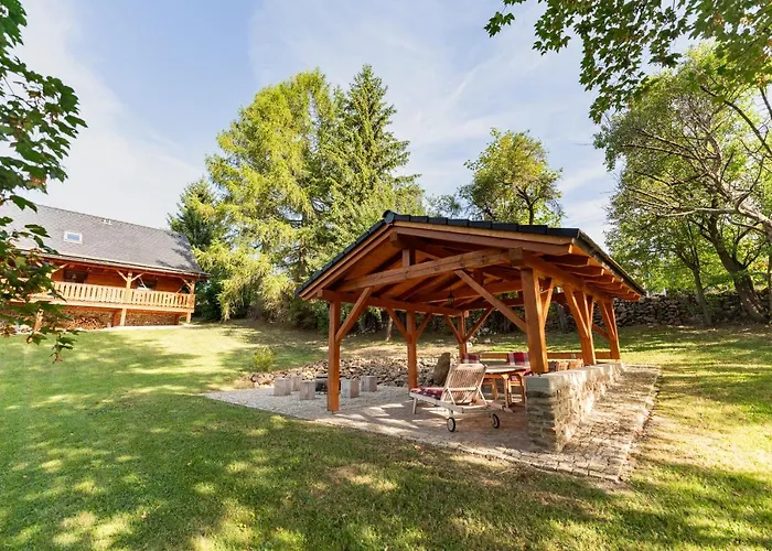 Chalet Moderni Sumavska Roubenka S Vyhledem Na Boubin